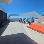 Modern Micro Apartment Sea-Point